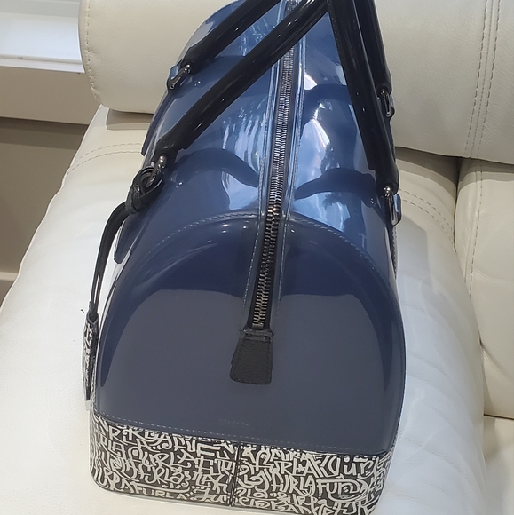 Furla Rubber hand bag with Leather printed base, 30×20cm. - Picture 4 of 9